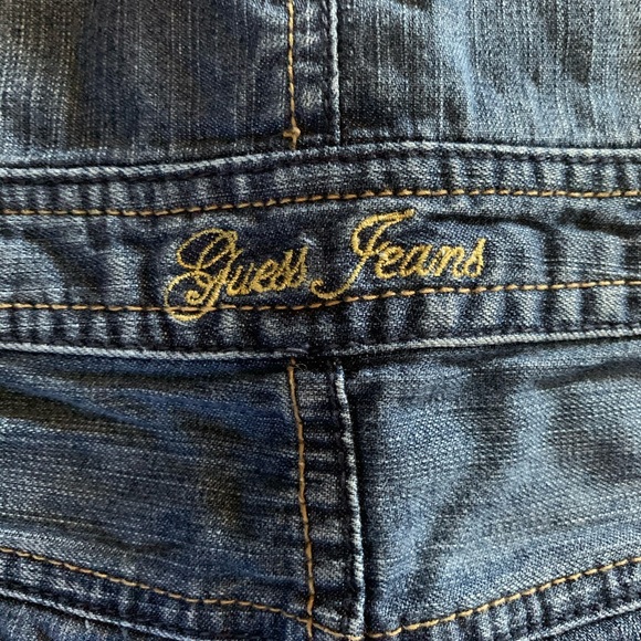 Guess high waisted denim shorts - Picture 4 of 7